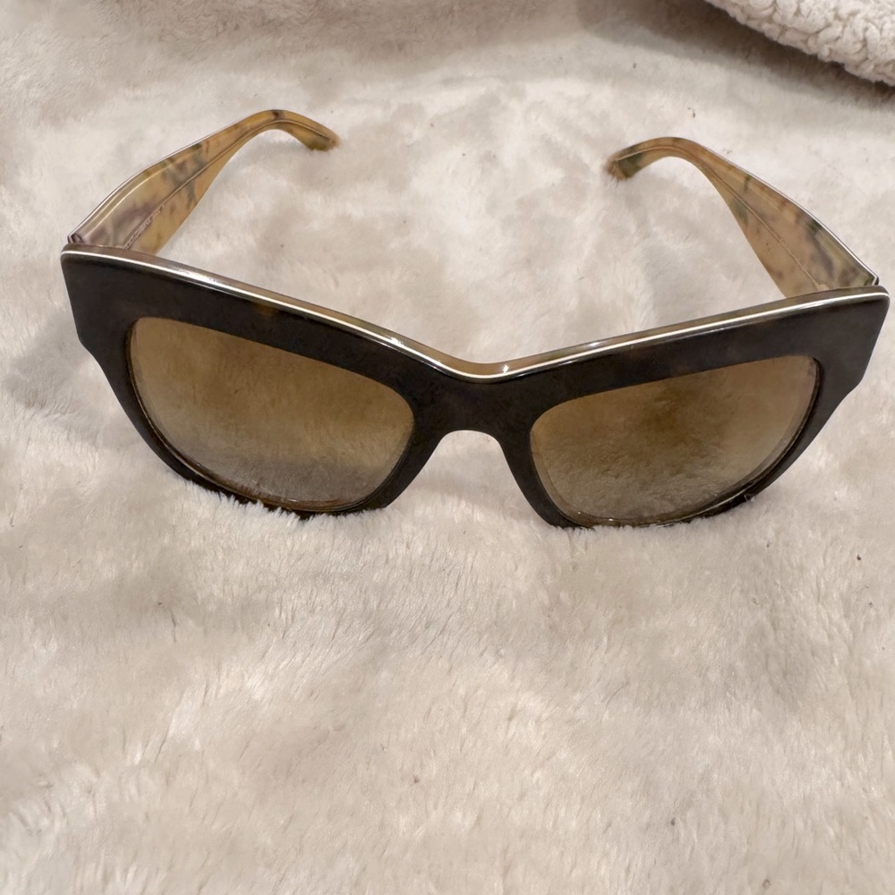 Dolce & Gabbana Stylish Brown Sunglasses